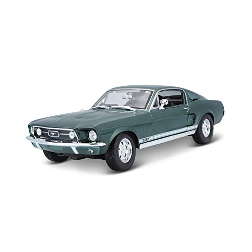 Bauer Spielwaren 2042958 Maisto Ford Mustang GTA Fliessheck ´67: Modellauto mit Federung, Maßstab 1:18, Türen und Motorhaube beweglich, Fertigmodell, lenkbar, 24 cm, grün (531166), 25x10x8cm von Bauer Spielwaren