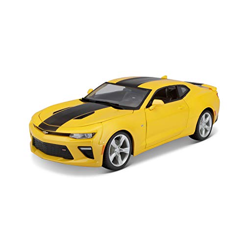 Maisto Chevrolet Camaro SS 'Bumblebee': Modellauto mit Federung, Maßstab 1:18, Türen und Motorhaube beweglich, Fertigmodell, lenkbar, 24 cm, Gelb von Bauer Spielwaren