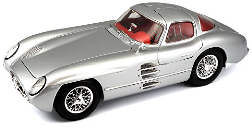 Maisto Mercedes 300SLR Coupé Uhlenhaut, Modellauto mit Federung, Maßstab 1:18, Türen und Motorhaube beweglich, Fertigmodell, lenkbar, 24 cm, silber (536898) von Bauer Spielwaren