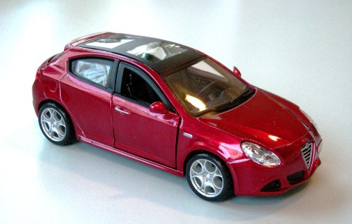 Bburago Alfa Romeo Giulietta 2011 rot 1:32 Modellauto 43030 von Bburago