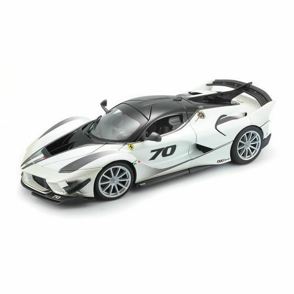 Auto Bburago Ferrari FXX K-EVO #70 PE 1:18 von Bburago