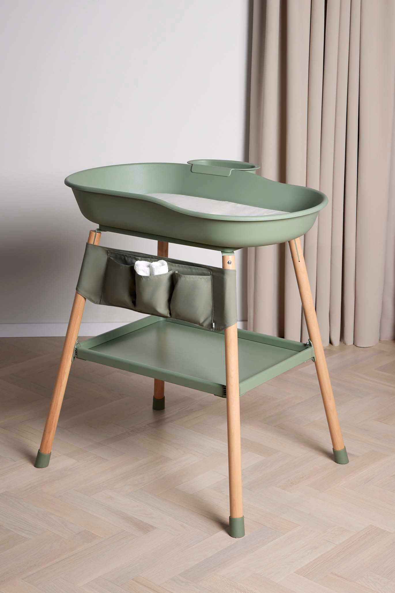 Beemoo CARE Ease Wickeltisch, Basil Green Beemoo CARE Ease Wickeltisch, Basil Green von Beemoo