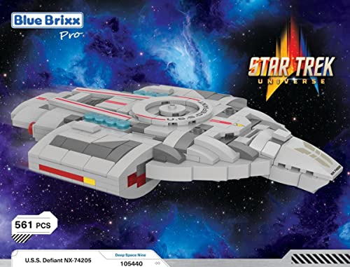 BlueBrixx Star Trek USS Defiant NX-74205 Star Trek-Set Modellbausatz für Erwachsene, Klemmbausteine-Set aus 561 Teilen mit Gedruckter Anleitung, Kompatibel mit Anderen Klemmbausteinmarken, 105440 von BlueBrixx