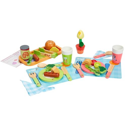 Bluey - Dine in with Bluey Set, 32-teiliges Holzspielzeug-Set mit magischem Spargel, Tellern, Utensilien & mehr, perfekt für Rollenspiele & fantasievollen Spaß, FSC-zertifiziert, geeignet ab 3 Jahren Bluey - Dine in with Bluey Set, 32-teiliges Holzspielzeug-Set mit magischem Spargel, Tellern, Utensilien & mehr, perfekt für Rollenspiele & fantasievollen Spaß, FSC-zertifiziert, geeignet ab 3 Jahren von BlueY