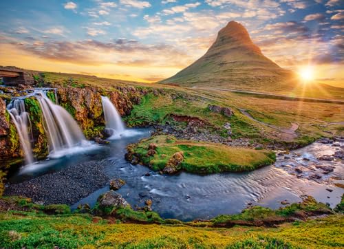 Puzzle 2000 Teile - Wasserfall in Island, Kirkjufellsfoss von Bluebird Puzzle