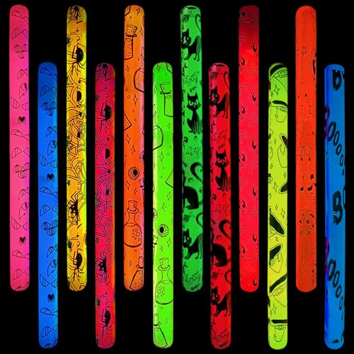 Leuchtstab LED, 12 Stück Halloween-Leuchtstäbe, Halloween Glow Sticks Kinder in 8 verschiedenen Musterdesigns und 6 Farben für Halloween Raves Partygeschenke, Partyzubehör, Goodie Tasche Füllstoffe von Booaee