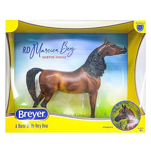 Breyer Horses Traditional Series RD Marciea Bey | Pferde-Spielzeugmodell | 35,6 x 25,4 cm | Maßstab 1:9 | Modell #1873 von Breyer