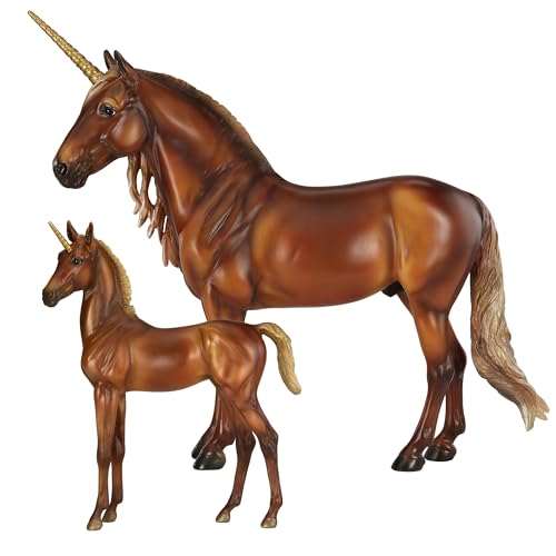 Breyer Traditionelle Serie Cyrus & Solana: Einhorn Hengst & Fohlen | Einhornspielzeug | 33 x 25,4 cm | Maßstab 1:9 | Modell #10082 von Breyer