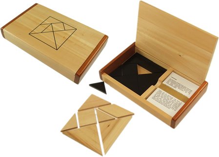 Doppel-Tangram aus Holz im Holzkoffer mit 60 Designkarten und Anleitungsbuch von Brimtoy