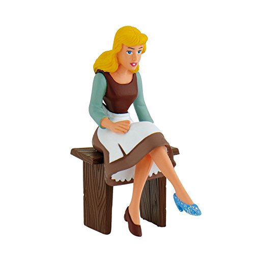 Bullyland 12362 - Spielfigur, Walt Disney Cinderella mit gläsernem Schuh, ca. 7,5 cm von Disney Princess