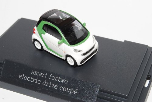 Busch Smart ForTwo Coupe Weiss Grün Facelift 2010 Ab 2007 C451 H0 1/87 Herpa Modell Auto mit individiuellem Wunschkennzeichen von Busch