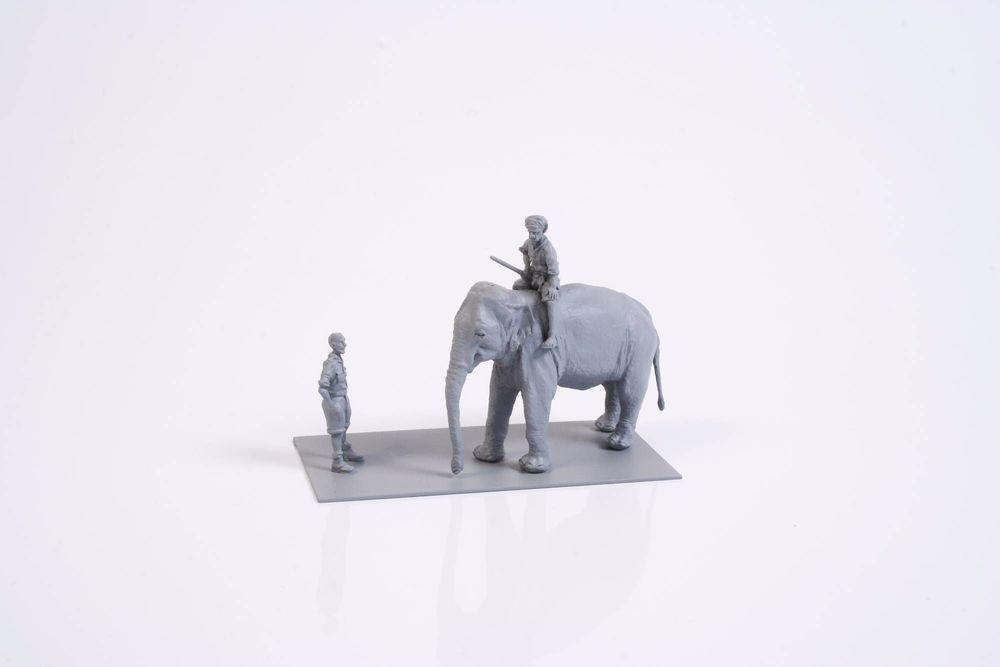 Mechanic of India WWII + Elephant with Mahout (2 Figuren + Elefant) von CMK