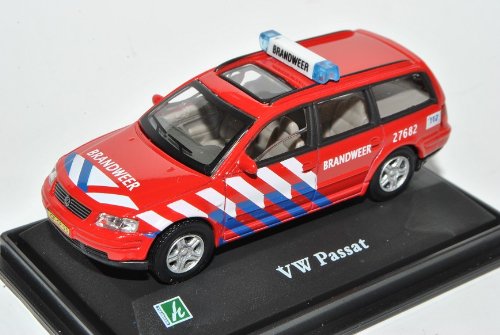 Cararama Defekte Vitrine Volkwagen Passat Brandweer B5 Variant 1996-2000 1/72 Modell Auto von Cararama