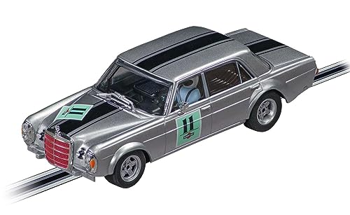 Carrera - 20031088 - Carrera Digital 132 I Mercedes-Benz 300 SEL 6.3 AMG Preis der Nationen 1970, No.11 I Zeitlose Schönheit für Rennsportfans I Slotcar im Maßstab 1:32 I Fahrzeugbeleuchtung von Carrera