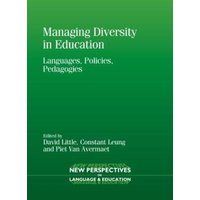 Managing Diversity in Education von Channel View Pubn Ltd