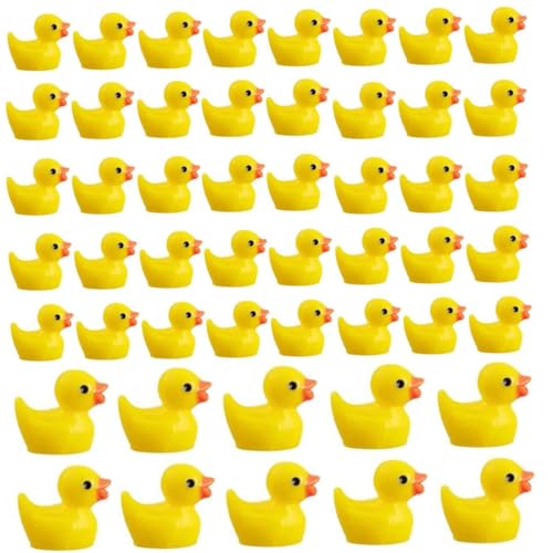 Cndiyald Kleine Enten winzige Enten, 50pcs leuchtende Mini -Plastik Enten, süße gelbe Miniatur Enten, 0,8 x 0,6 Mini -Figuren für Puppenhäuser, Garten, Topfpflanzendekoration von Cndiyald