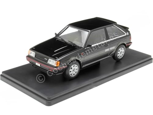 Kompatibel mit Mazda 323 4WD DOHC Turbo Schwarz/Grau 1:24 WhiteBox 124222 von Cochesdemetal