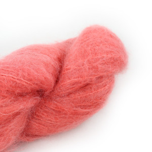 Cowgirlblues Fluffy Mohair Unicolor 22 Ruby Grapefruit von Cowgirlblues