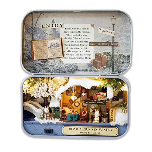 Cuteefun DIY Miniatur Haus Kit in Box zu Bauen, Handgemachtes Mini Theater Bastelset, Kreative Handwerkliche Geschenke für Frauen (Leben im Winter) von Cuteefun