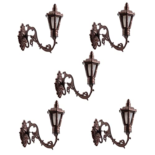 DECORNIJIA 5 Stück Teiliges Miniatur Wandlampen aus Edelstahl und Abs Realistische Simulation Kompakt und Leicht für Puppenhaus Miniaturhausdeko und Miniaturkulisse DECORNIJIA 5 Stück Teiliges Miniatur Wandlampen aus Edelstahl und Abs Realistische Simulation Kompakt und Leicht für Puppenhaus Miniaturhausdeko und Miniaturkulisse von DECORNIJIA