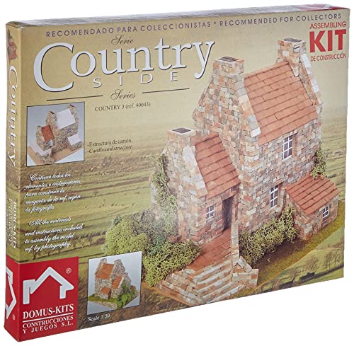 Domus Kits Domus Kits40043 2250 Teile Country 3 Haus Modell, Maßstab 1:50, Mehrfarbig von Domus Kits