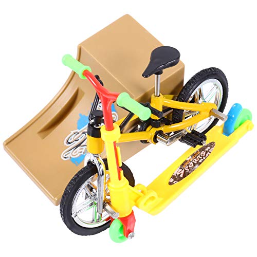 DRESSOOS 1 Satz Fingerrad Fingerscooter Sportspielzeug Mit Fingerspitzen Fingerfahrräder Mini-Scooter Miniatur-Skateboard-Spielzeug Finger-Scooter-Spielzeug Mikro Scooter Aluminiumlegierung von DRESSOOS