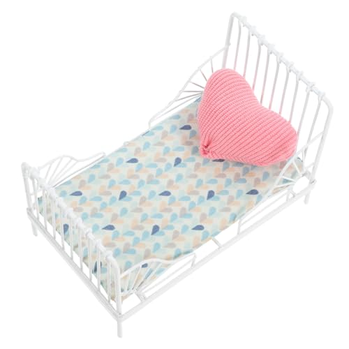 DRESSOOS Miniaturbett Modell Set Puppenhaus Miniaturmöbel Bett Mit Kissen Puppenhaus Zubehör Für Schlafzimmer Detailreiches Puppenbett Für Kinder von DRESSOOS