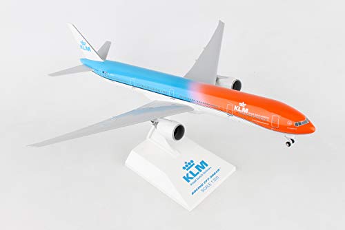 Skymarks SKR951 - KLM Boeing 777-300ER Orange Pride 1:200 von Daron