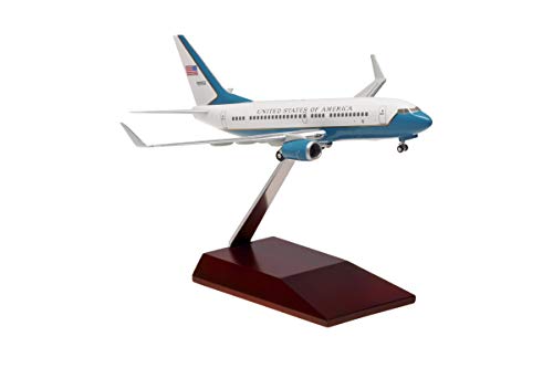 Unbekannt Boeing 737-700WW US Air Force with Wooden Stand (Assembled) Scale 1:200 von Daron