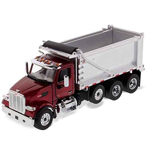 Diecast Masters Peterbilt Modell 567 Kippwagen - Metallic Red | Tandem mit Schieberachse - PACCAR Motor, Ox Bodies Stampede Kippkabine | Modell 1:50 Halbwagen | Druckguss Modell 71077 von Diecast Masters