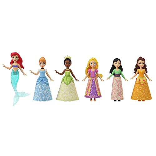 Mattel Disney Prinzessin-Spielzeuge, 6 bewegliche kleine Puppen mit Glitzerkleidung und 13 Zubehörteilen für die Teeparty, inspiriert von Disney-Filmen JCR91 von Mattel