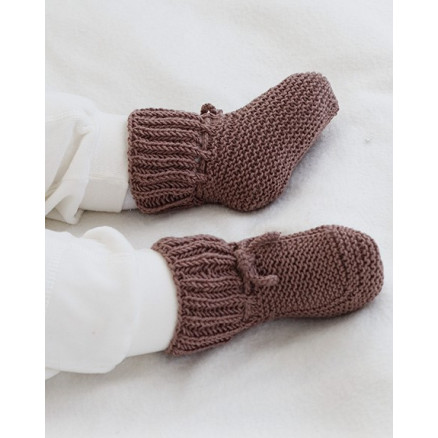 Chocolate Toes by DROPS Design - Baby Socken Strickmuster Größe 0/1 Monat - 3/4 Jahre Chocolate Toes by DROPS Design - Baby Socken Strickmuster Größe 0/1 Monat - 3/4 Jahre von Drops - Garnstudio