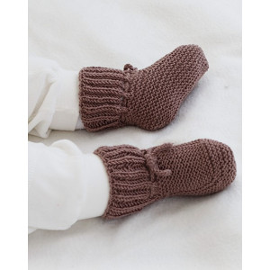 Chocolate Toes by DROPS Design - Baby Socken Strickmuster Größe 0/1 Mo - 0/1 mdr von Drops - Garnstudio