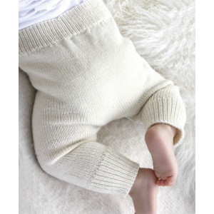 Cozy and Cute by DROPS Design - Strickmuster mit Kit Baby-Hose Größen - 2 år von Drops - Garnstudio