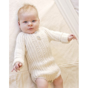 Simply Sweet by DROPS Design - Strickmuster mit Kit Baby-Body Größen 0 - 0/1 mdr von Drops - Garnstudio