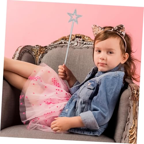 ERINGOGO 12 Stück Teiliges Zauberstäbe mit Fünfzackigem Stern Leichte Langlebige Kunststoff Feenstäbe in Silber Bühnenrequisiten für Kindergeburtstag Fasching und Kostümpartys ERINGOGO 12 Stück Teiliges Zauberstäbe mit Fünfzackigem Stern Leichte Langlebige Kunststoff Feenstäbe in Silber Bühnenrequisiten für Kindergeburtstag Fasching und Kostümpartys von ERINGOGO