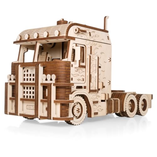 EWA Eco-Wood-Art Truck Road King Mechanisches 3D-Modell eines Lastwagens ist mit einem aufziehbaren Metallfedermotor und rotierenden Vorderrädern ausgestattet, natürlich von EWA Eco-Wood-Art