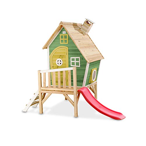 EXIT Toys Fantasia 300 Holzspielhaus für Draußen - Mit Rutsche, Treppe und Schornstein - Gartenhaus aus Holz für Kinder - Einfache Montage - 100% FSC Zedernholz - 246x166x227cm - Grün von EXIT TOYS