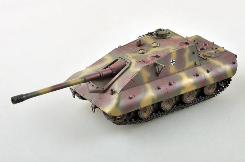 German Jagdpanzer E-100 von Easy Model