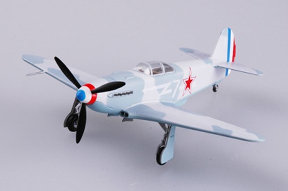 Yak-3 1st Guards Fighter Division 1945 von Easy Model