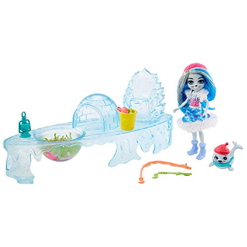 Enchantimals GJX48 - Angelfreunde Spielset zum Eisangeln mit Sashay Seal Puppe(15,24 cm) & Tierfigur Blubber, Wasser hinzugeben um Fische fangen, tolles Geschenk für Kinder von 3 bis 8 Jahren von Mattel