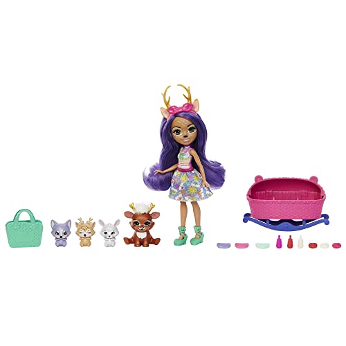 Enchantimals Baby Best Friends - Danessa Deer und Sprint Puppe mit 12 Überraschungen in jeder Box, 9 Baby-Zubehörteile, Babytragesitz und Wickeltasche, für magischen Sammelspaß, HLK84 von Enchantimals