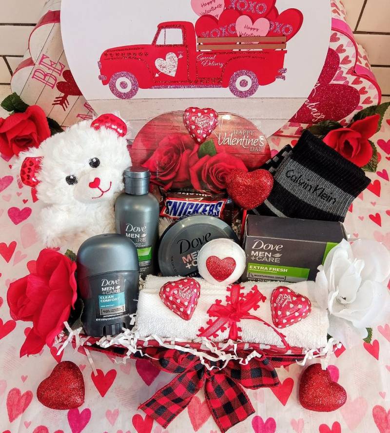 Valentinstag Herren Pflege Dove Bad Gesicht Spa Set Calvin Klein Socken Teddybär Herz Milchschokolade Geschenkkorb Für Ihn Hamper von Etsy - 365giftbasket