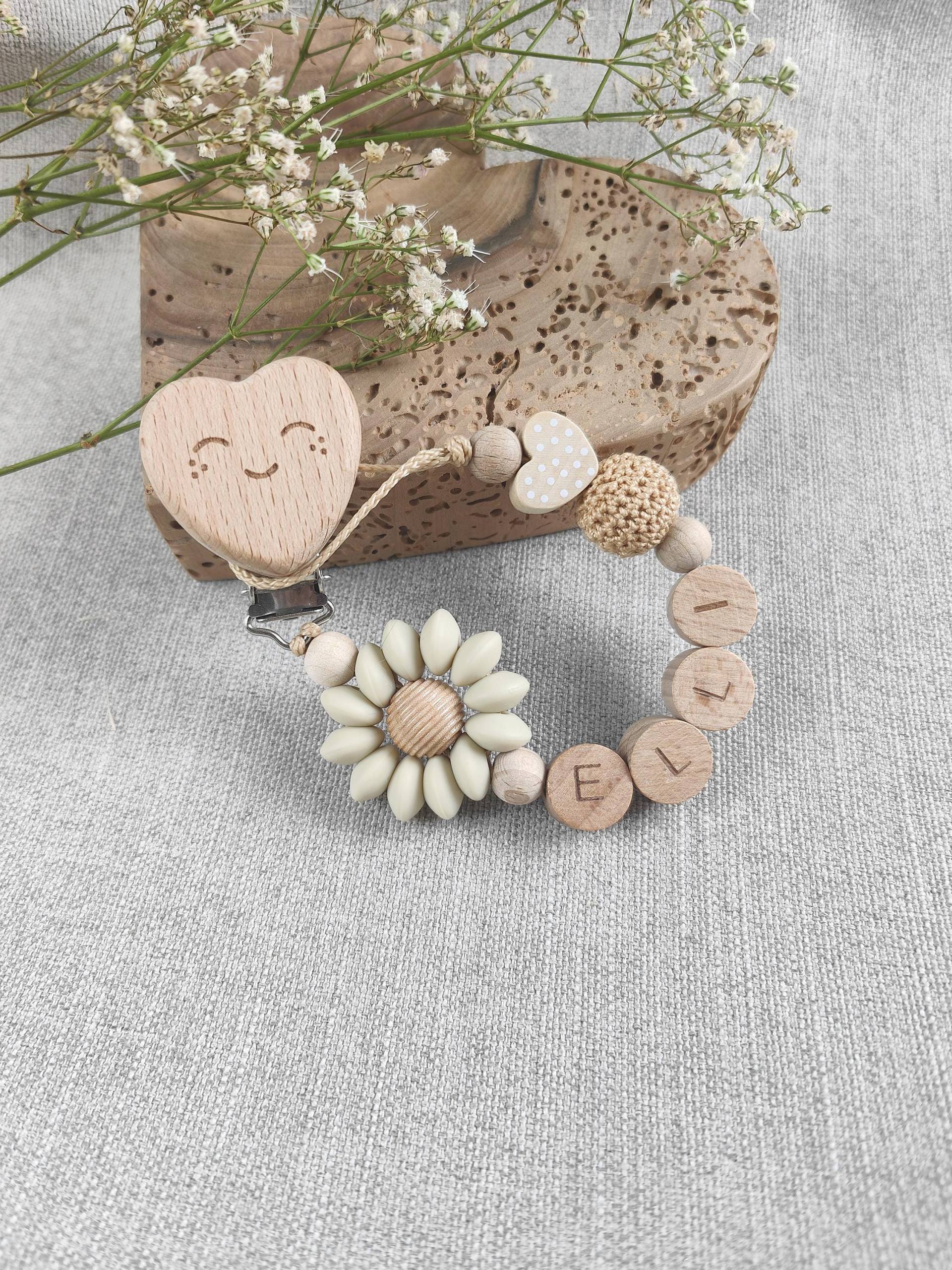 Schnullerkette Mit Namen | Mädchen Personalisiert Blume Häkelperle Schnullerkette Mit Namen | Mädchen Personalisiert Blume Häkelperle von Etsy - 7miniwunder