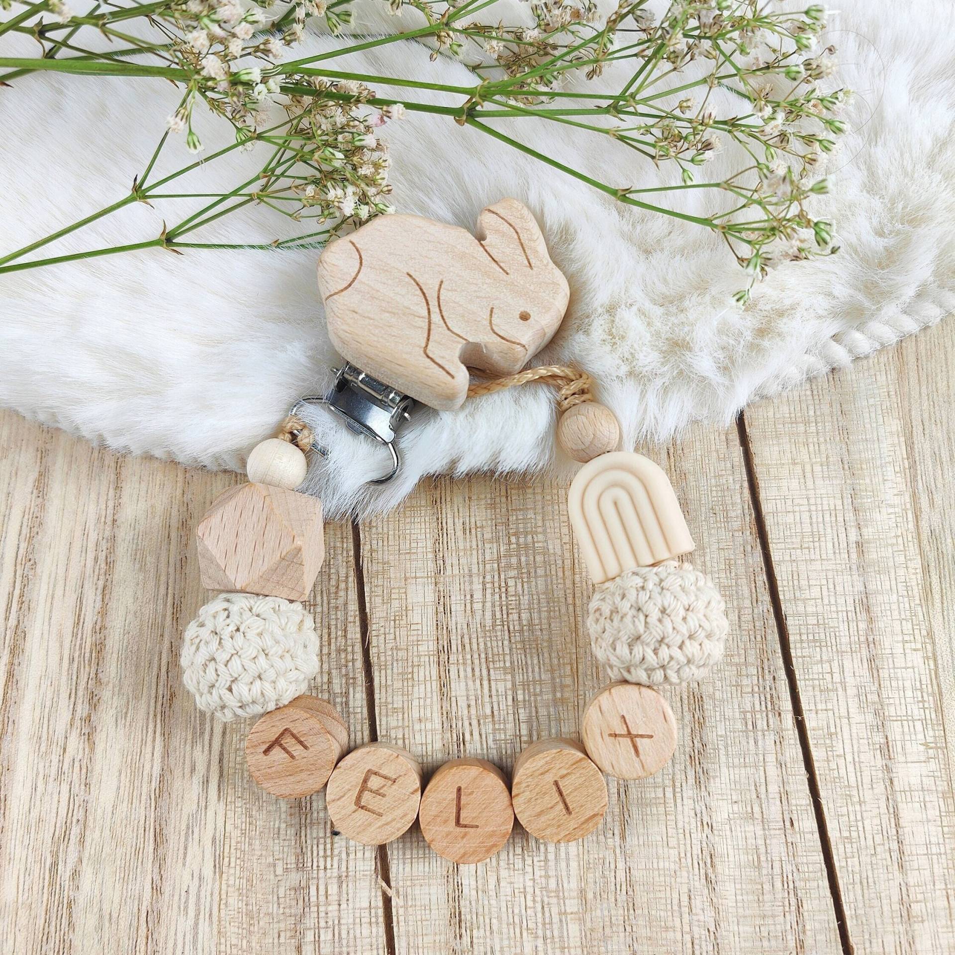Personalisiert Schnullerkette Mit Namen Für Jungen Oder Mädchen in Beige Regenbogen Geschenkidee Zur Geburt Personalisiert Schnullerkette Mit Namen Für Jungen Oder Mädchen in Beige Regenbogen Geschenkidee Zur Geburt von Etsy - 7miniwunder