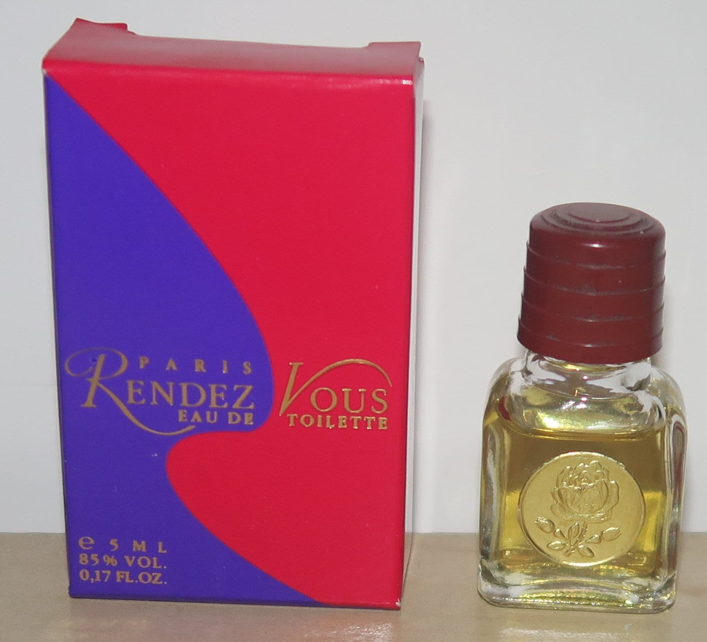 Miniatur Eau De Toilette Rendez Vous 5Ml von Etsy - AMERICANTRAIN