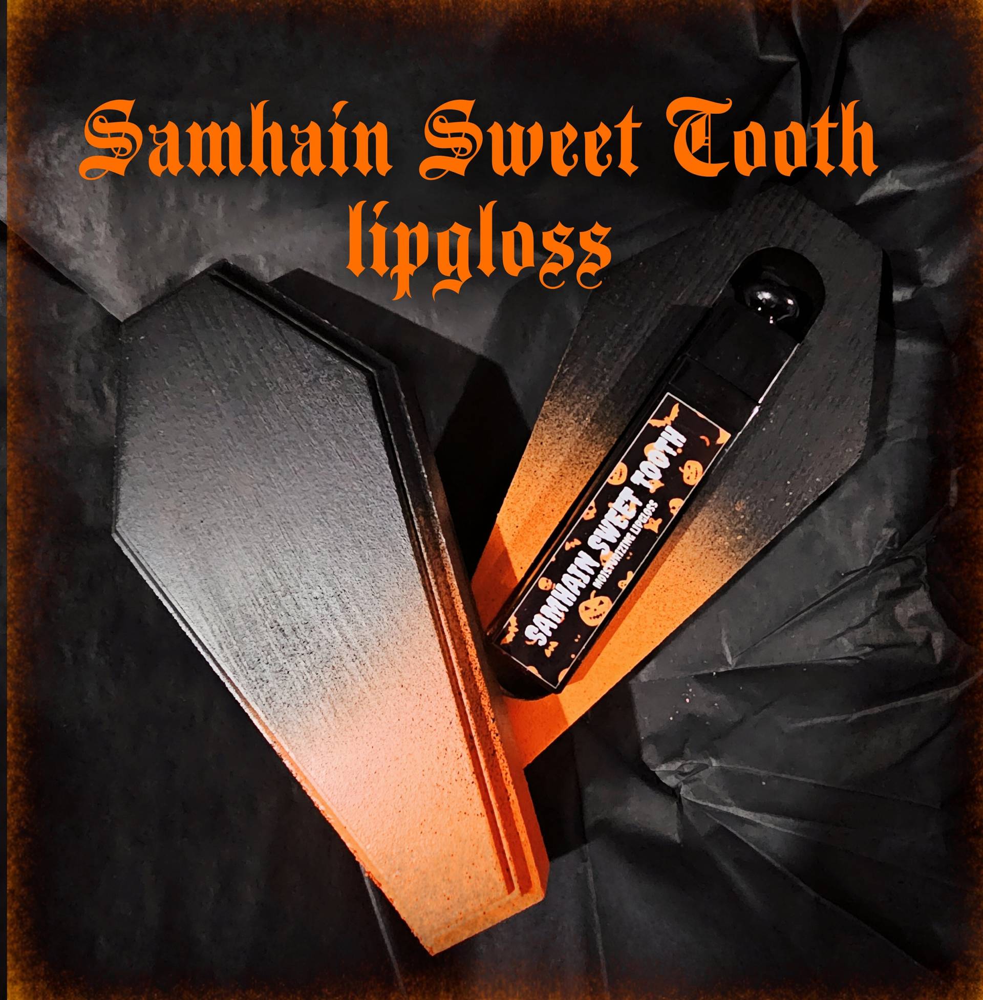 Feuchtigkeitsspendender Lipgloss Samhain Sweet Tooth von Etsy - ATScustomoddities