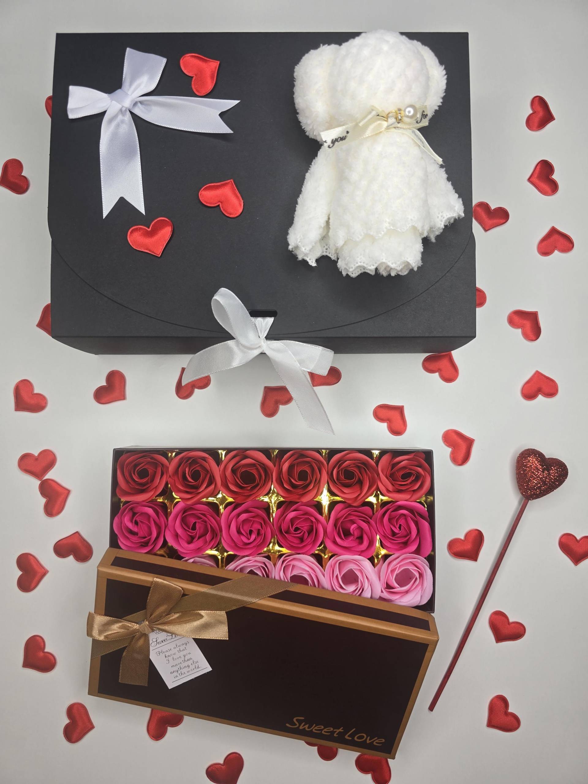 Geschenkboxset Valentinstag Muttertag Set Mit 18 Stück Seifen Weißes Handtuch Bär Schaumherz Am Stiel Für Jeden Anlass von Etsy - AYNCompany