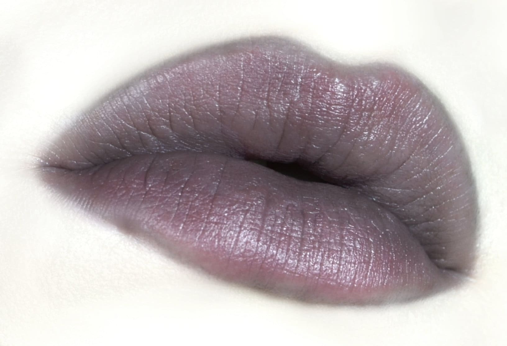 The Shallows Tinted Lip Balm - Sheer Smoky Black von Etsy - AbominationCosmetics