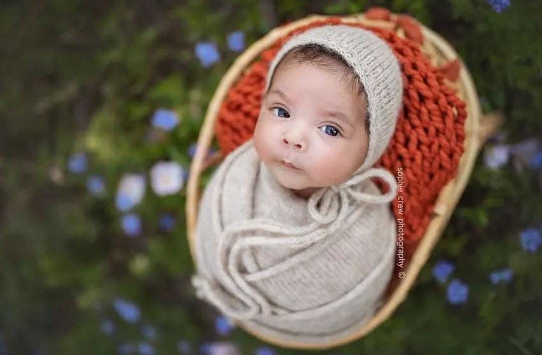 Neugeborenen Outfit, Neugeborenen Requisiten, Wraps Neugeborene, Baby Wrap, Strick Wrap, Baby Wrap, Neugeborenen Mütze, Neugeborenen Foto Requisite Neugeborenen Outfit, Neugeborenen Requisiten, Wraps Neugeborene, Baby Wrap, Strick Wrap, Baby Wrap, Neugeborenen Mütze, Neugeborenen Foto Requisite von Etsy - Adaphotoprops